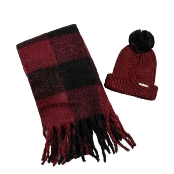 NEW Steve Madden Black and Burgundy Ladies Pom Pom Hat & Plaid Tassel Scarf … - Picture 3 of 4